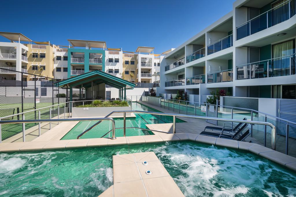 Coolum Seaside Apartments Coolum Beach Exterior foto